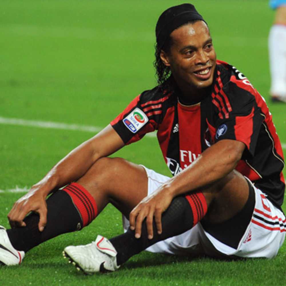 Ronaldinho sentadito
